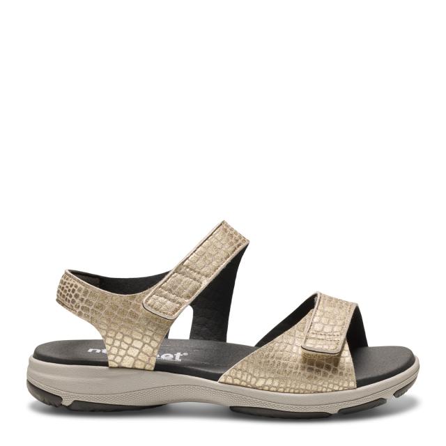 Women´s sandal with  heel strap and velcro fastening