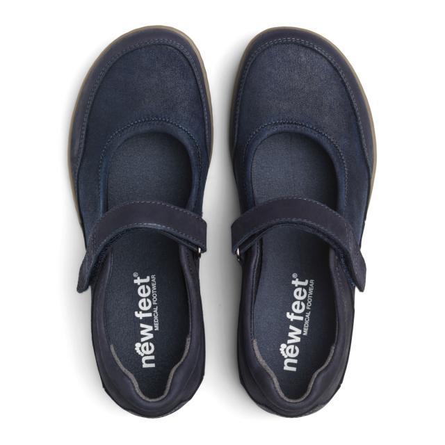 Ballerina with velcro fastening