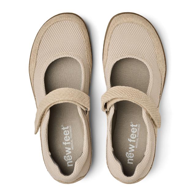 Ballerina with velcro fastening