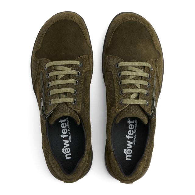 Women´s lace-up shoe with zipper