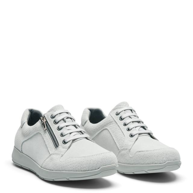 Women´s lace-up shoe with zipper