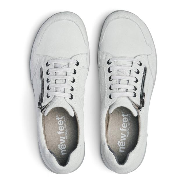 Women´s lace-up shoe with zipper