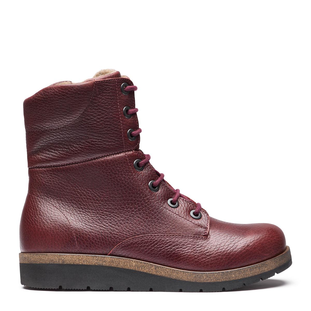 Women's boot with lace and zipper closure