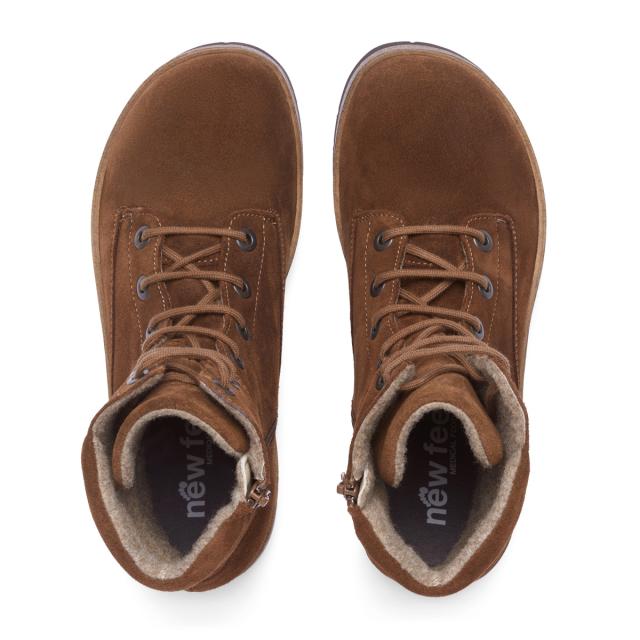 Women's boot with lace and zipper closure