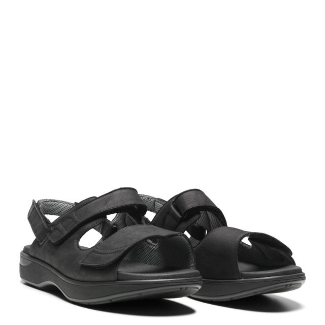 Men´s sandal with detachable heel strap and adjustable velcro straps