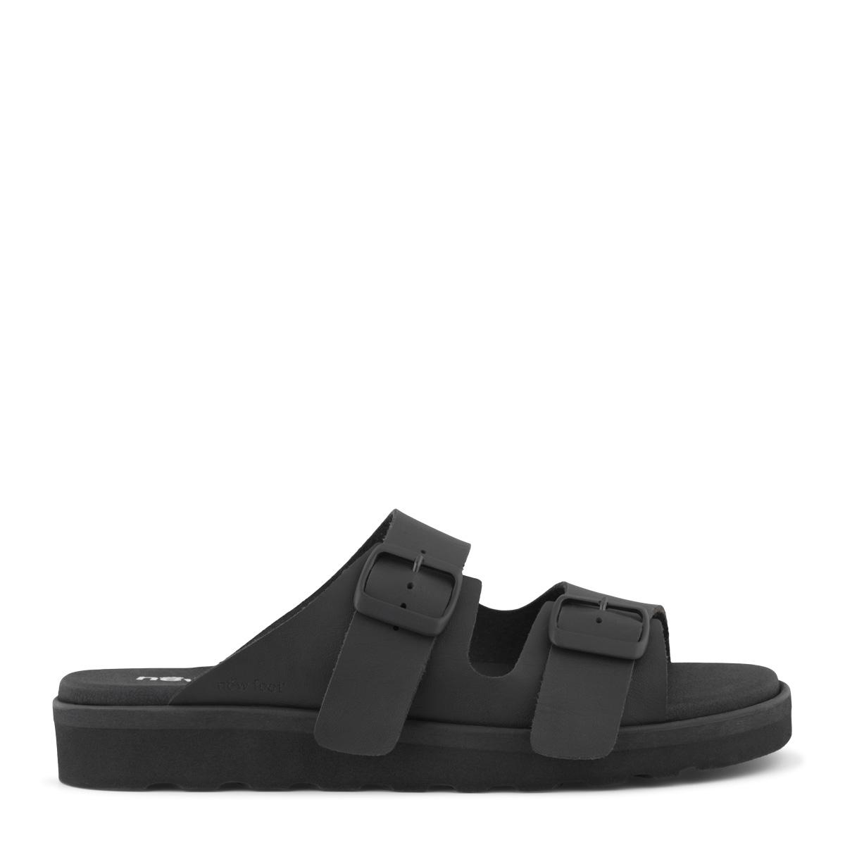 Slipper with two buckles for adjustments