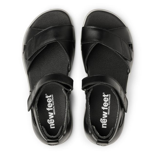 Sandal with adjustable velcro straps and half-open heel cap for women