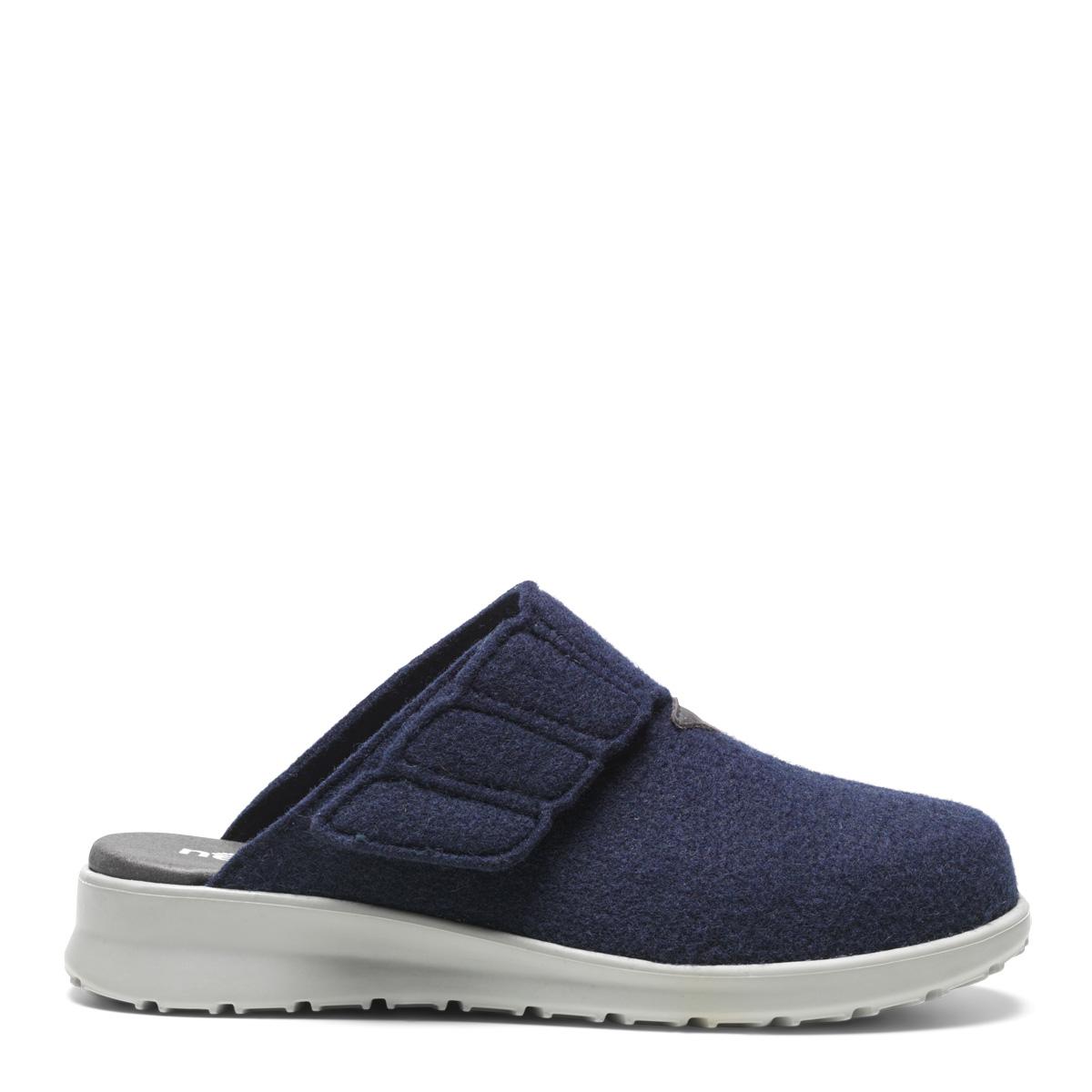 Slip-in indoor with velcro for women