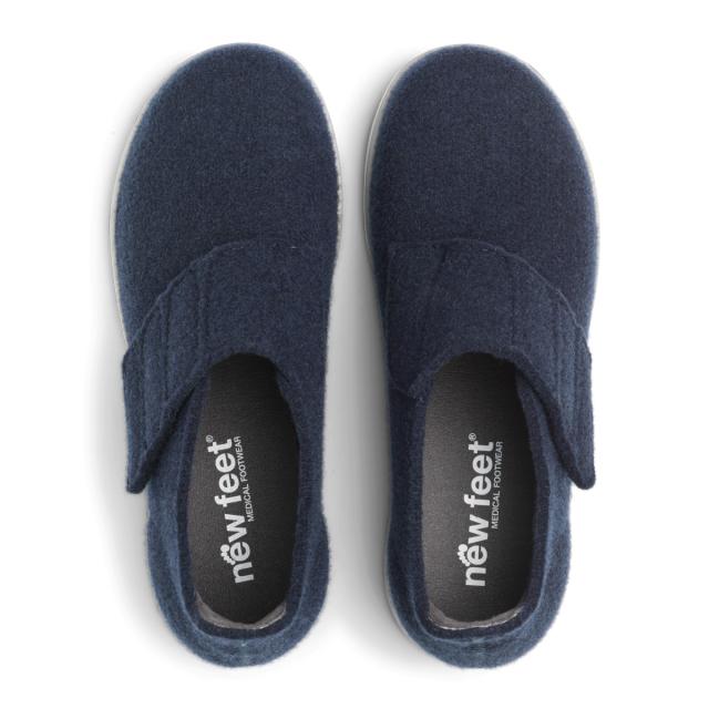 Women´s Indoor shoe with Velcro strap and heel cap