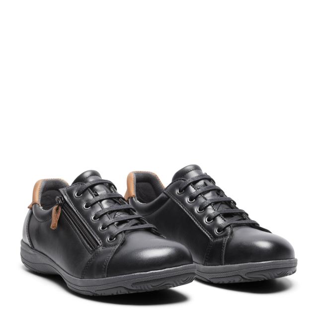 Women´s laced shoe with zipper