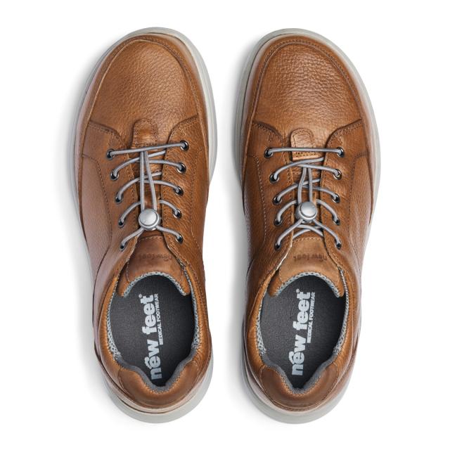 Men´s shoe with elastic lace