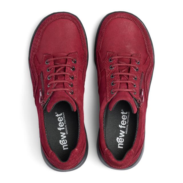 Sporty lace-up shoes with zipper closure - for women