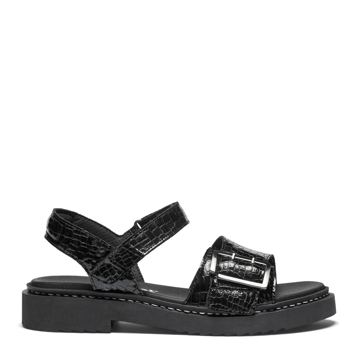 Sandal with velcro and buckle