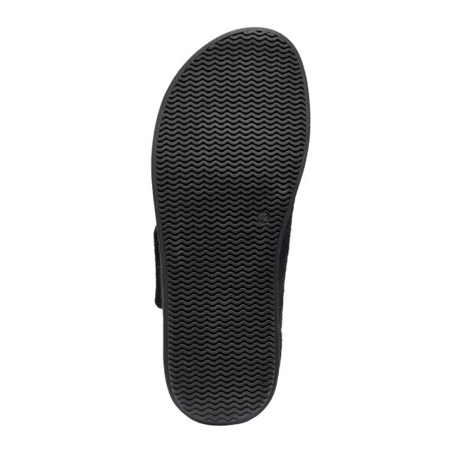Men's indoor slipper with closed heelcap