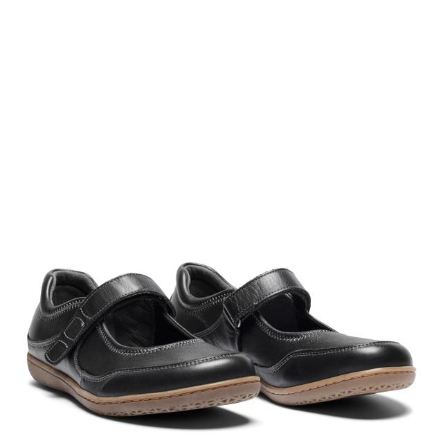Ballerina with velcro strap