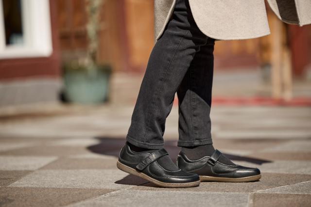 Ballerina with Velcro strap