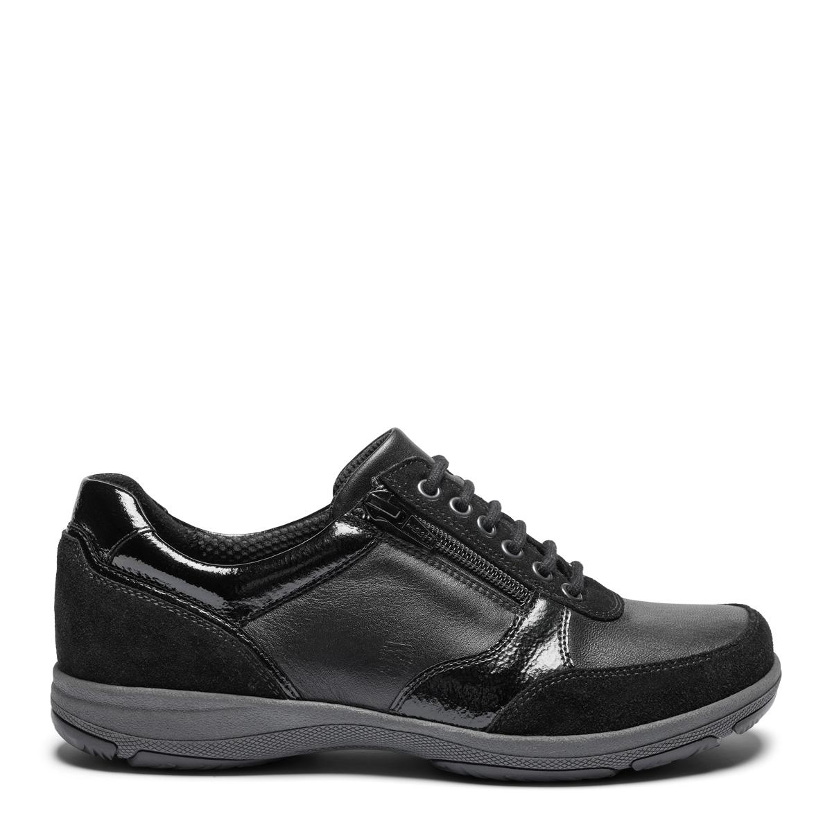 Shoe with lace, zipper and OrthoStretch®