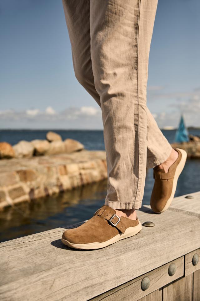 Men’s slip-in with adjustable buckle