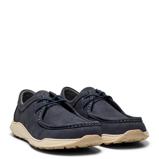 Casual men´s shoe with lace