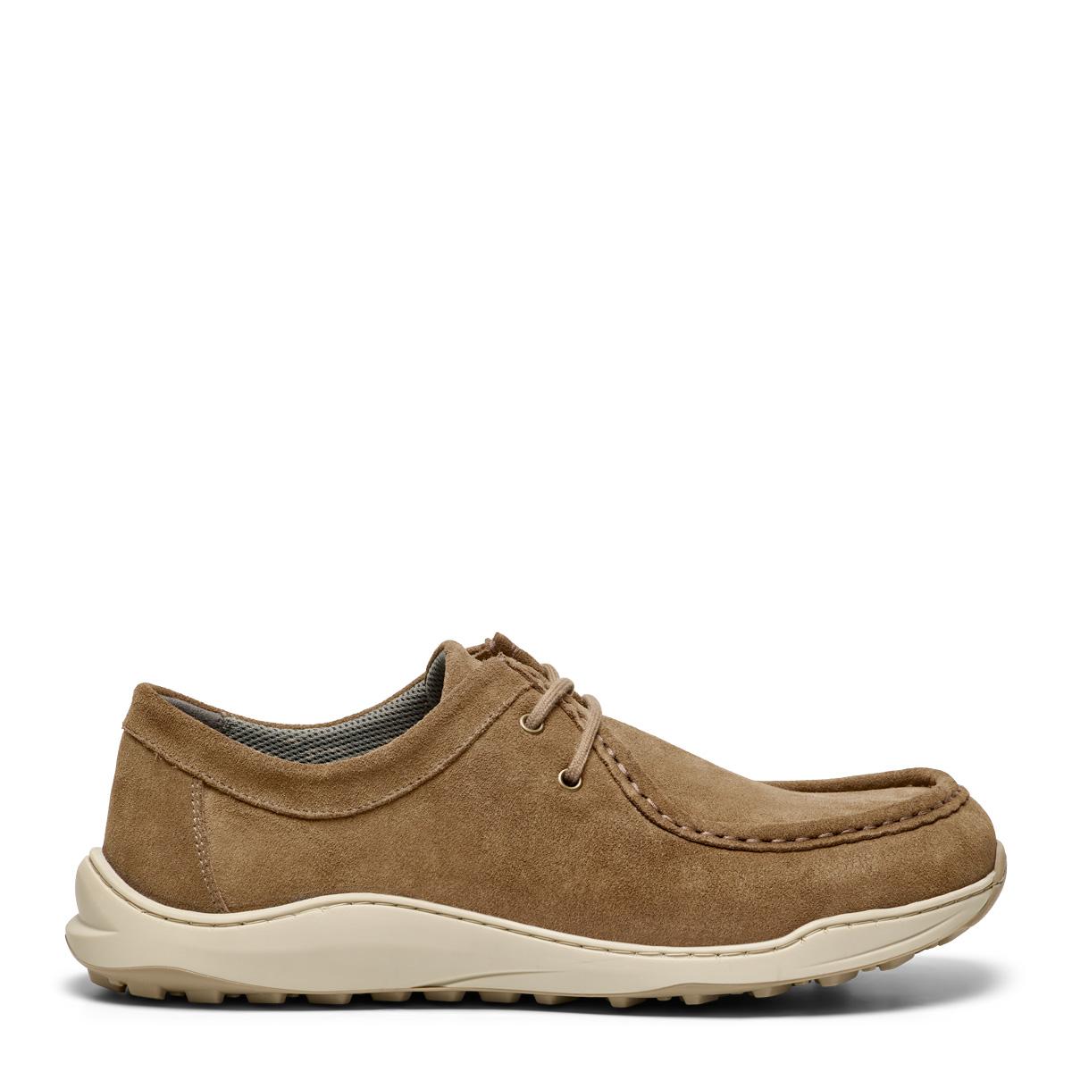Casual men´s shoe with lace