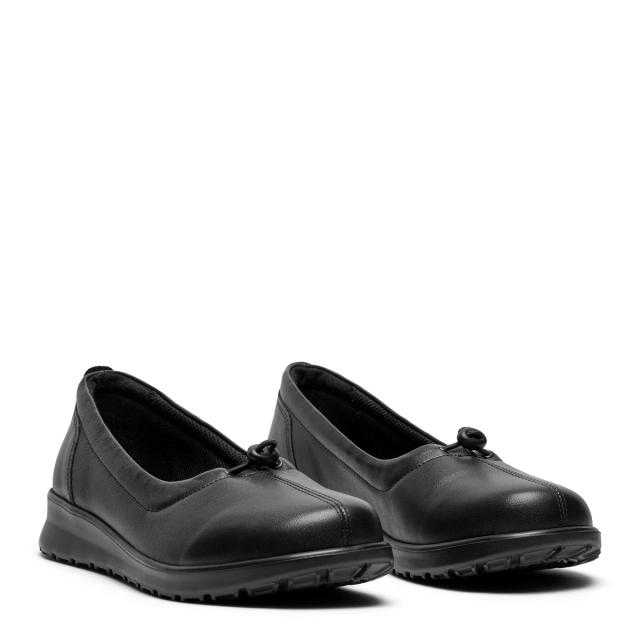 Comfortable ballerina with an adjustable elastic trim