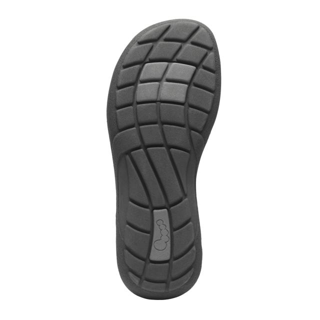 Sporty men's sandal with adjustable straps