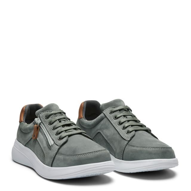 Women´s sporty shoe with lace and zipper